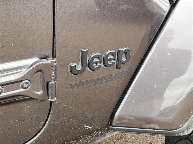 2020 Jeep Wrangler Unlimited Sahara High Altitude