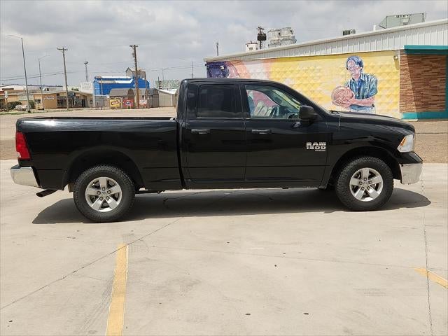 2024 RAM 1500 SLT