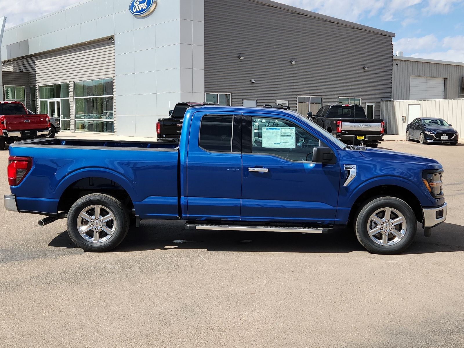 2025 Ford F-150 XLT
