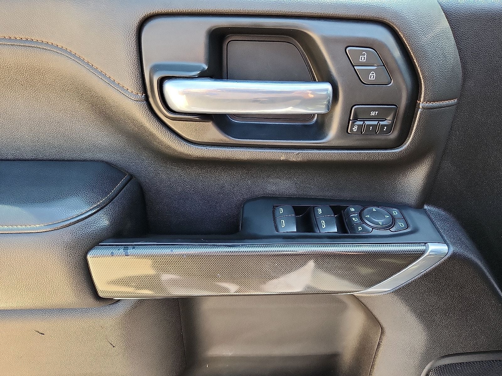 2022 GMC Sierra HD AT4