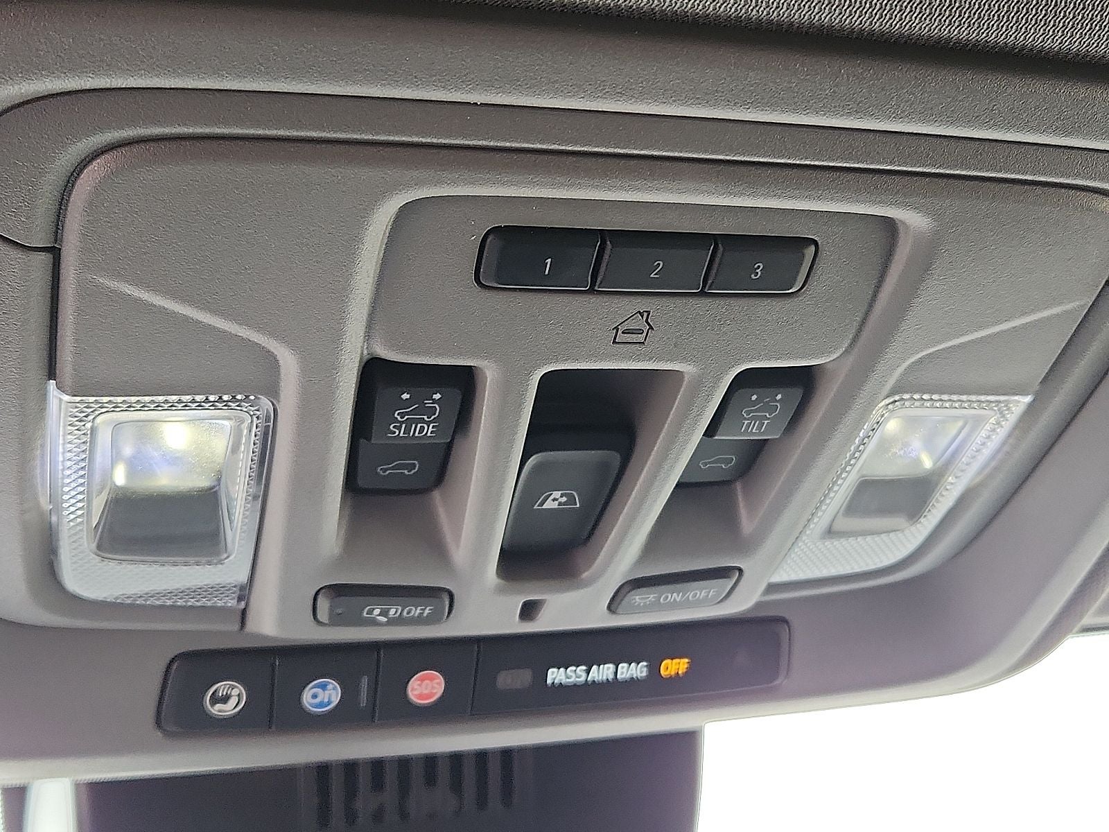 2024 GMC Sierra HD Denali