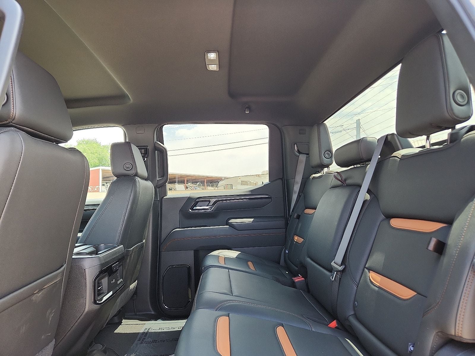2025 GMC Sierra AT4