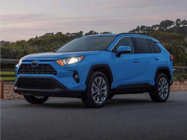 2020 Toyota RAV4 LE