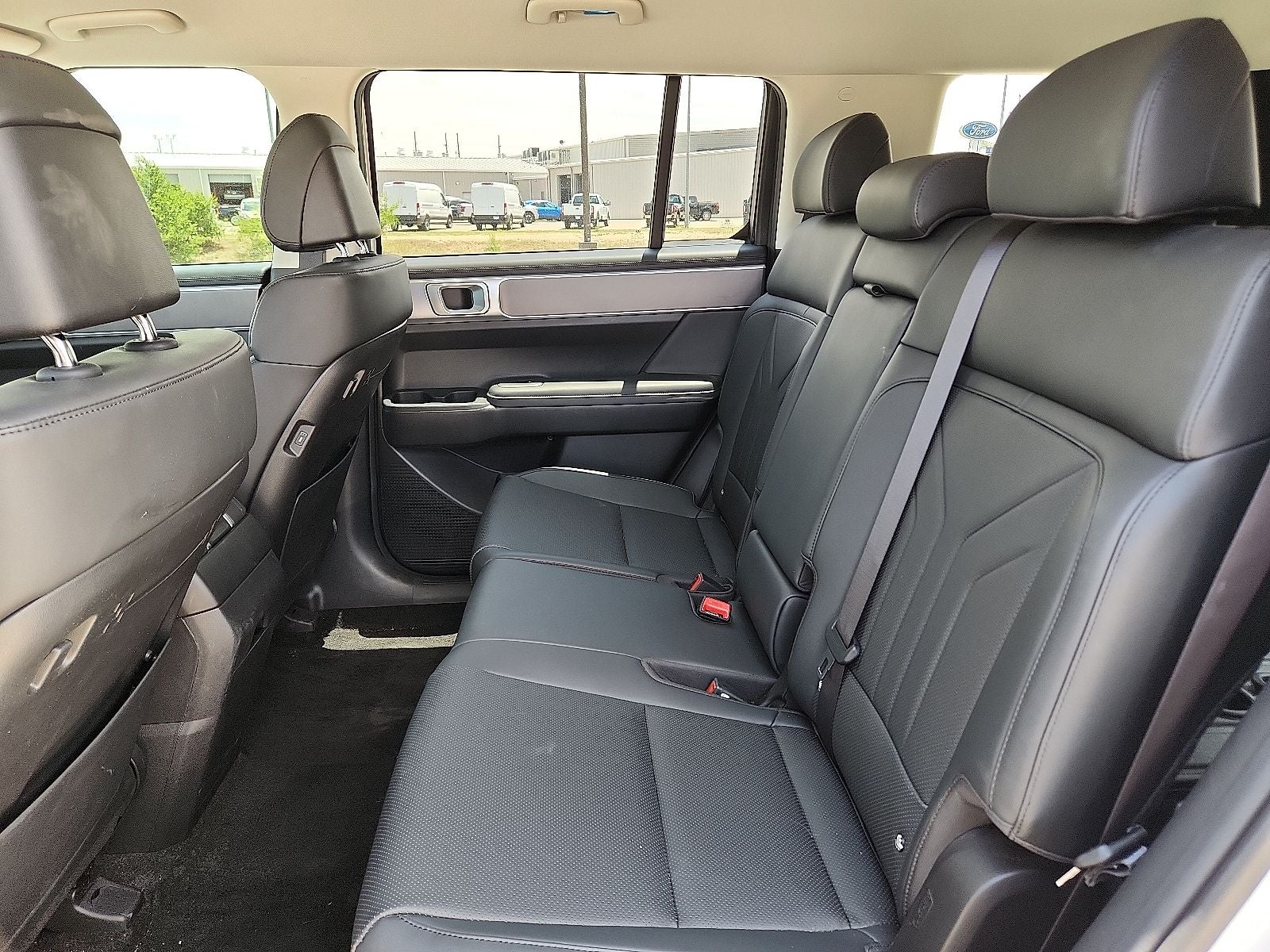 2025 Hyundai SANTA FE SEL