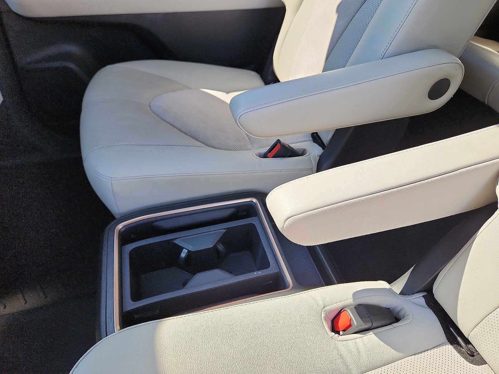 2024 Toyota Grand Highlander Hybrid MAX Platinum