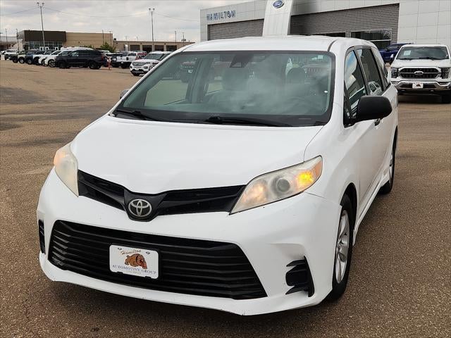 2018 Toyota Sienna L 7 Passenger