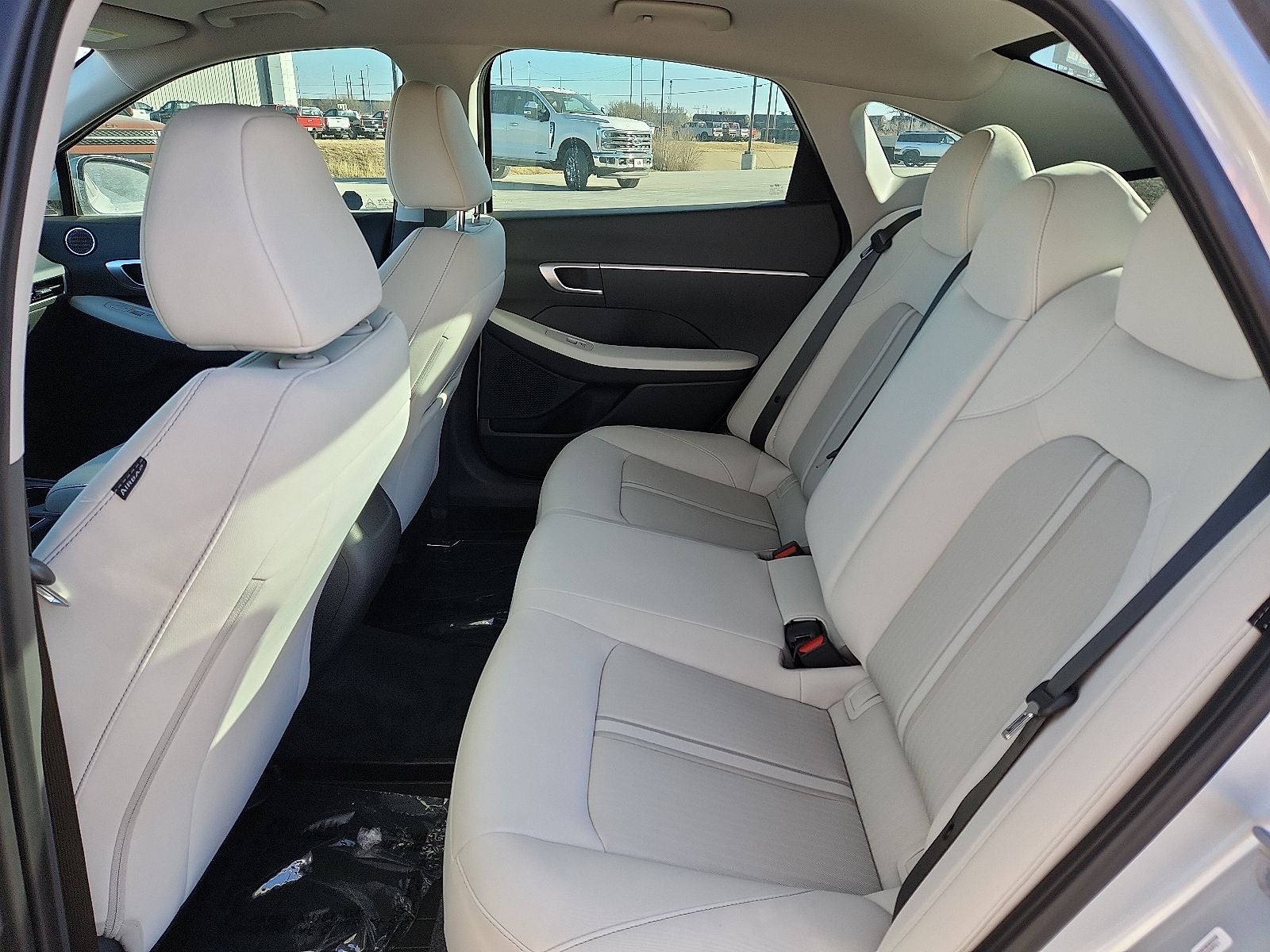 2025 Hyundai SONATA SE