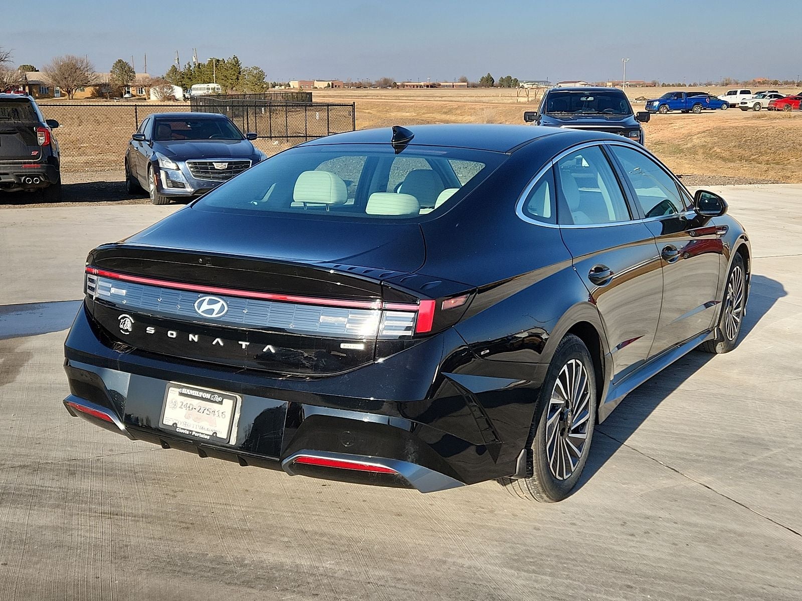 2024 Hyundai SONATA HYBRID SEL