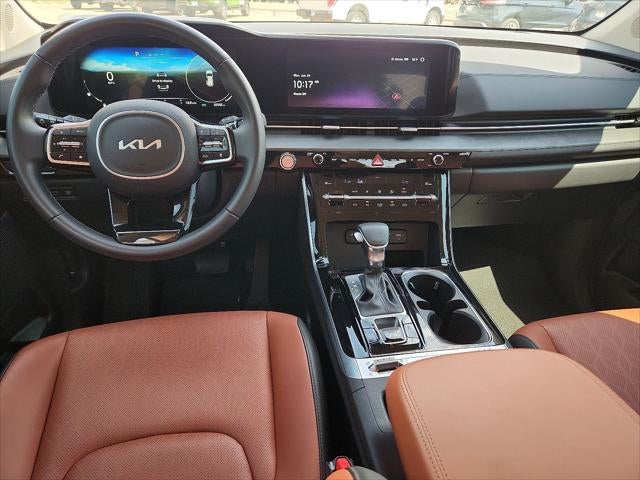 2024 Kia Carnival SX